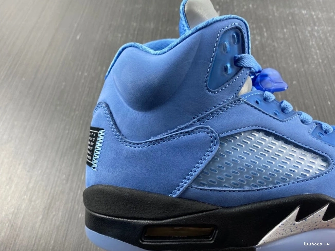 RETRO Jordan Air  5 “UNC”  DV1310-401 0824